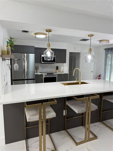 3585 N HIAWATHA TERRACE, Crystal River, FL 34428