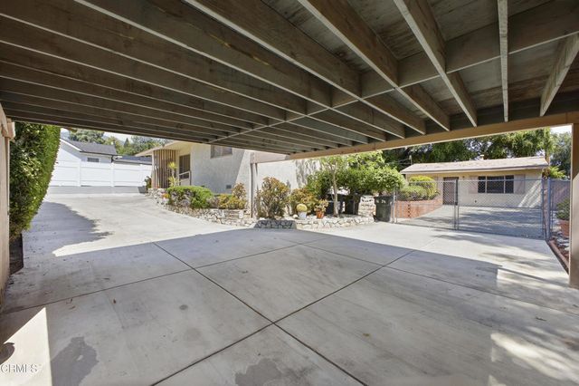 1634 Orange Tree Lane, La Canada Flintridge, CA 91011