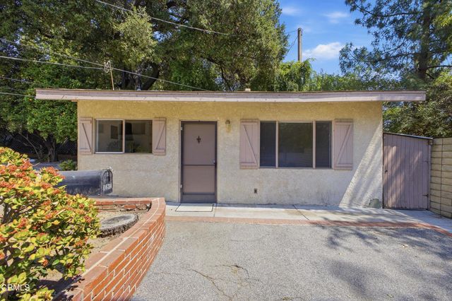 1634 Orange Tree Lane, La Canada Flintridge, CA 91011