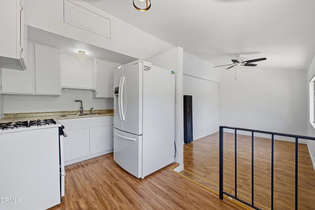 1634 Orange Tree Lane, La Canada Flintridge, CA 91011