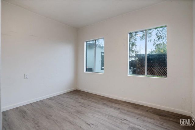 710 Willow Drive, Bakersfield, CA 93308