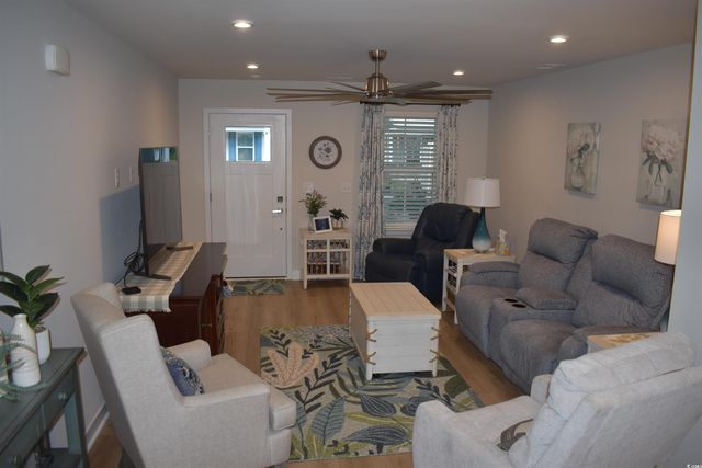 249 Bent Green Ct. # 70E, Murrells Inlet, SC 29576