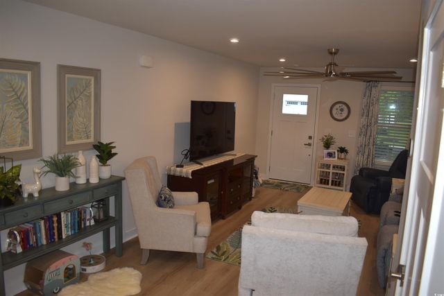 249 Bent Green Ct. # 70E, Murrells Inlet, SC 29576