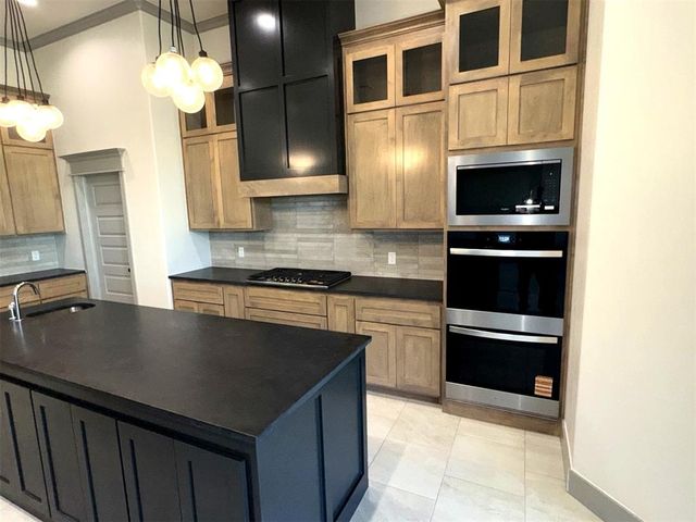 8109 NW 146th Street, Oklahoma City, OK 73142