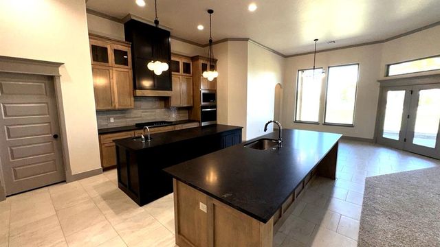 8109 NW 146th Street, Oklahoma City, OK 73142
