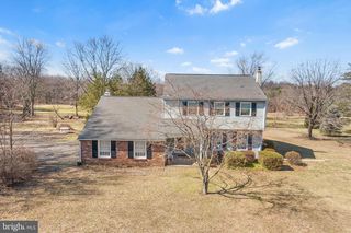 536 WASHINGTON CROSSING RD, Newtown, PA 18940