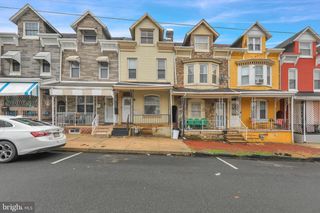 739 LINCOLN ST, Reading, PA 19601