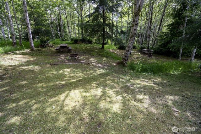 20860 Hoko-Ozette Rd, Clallam Bay, WA 98326