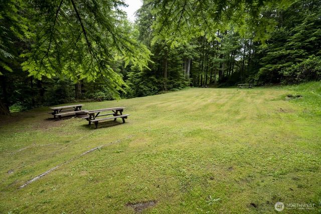 20860 Hoko-Ozette Rd, Clallam Bay, WA 98326
