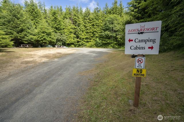 20860 Hoko-Ozette Rd, Clallam Bay, WA 98326