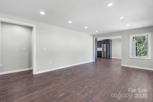191 Harmony Grove Road, Nebo, NC 28761