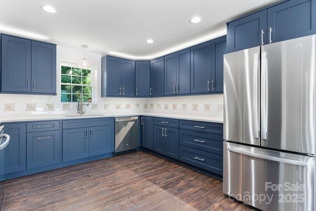 191 Harmony Grove Road, Nebo, NC 28761