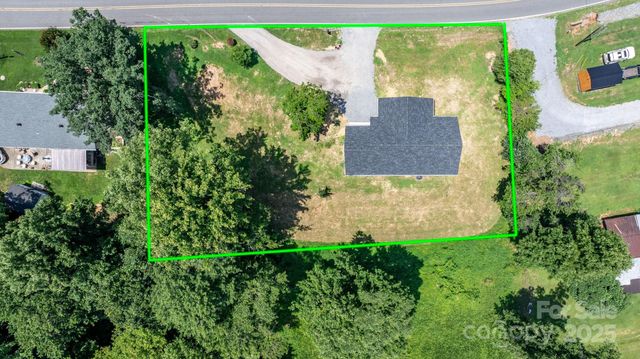 191 Harmony Grove Road, Nebo, NC 28761