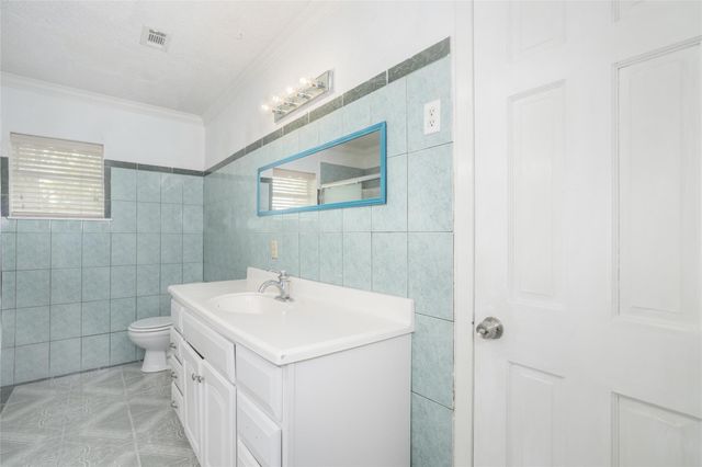 16900 Wellborne Road, Pearland, TX 77584