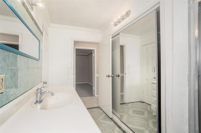 16900 Wellborne Road, Pearland, TX 77584