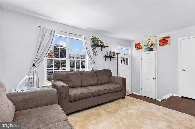 458 LOGAN DR, Westminster, MD 21157