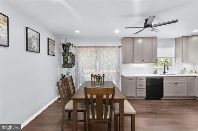 458 LOGAN DR, Westminster, MD 21157