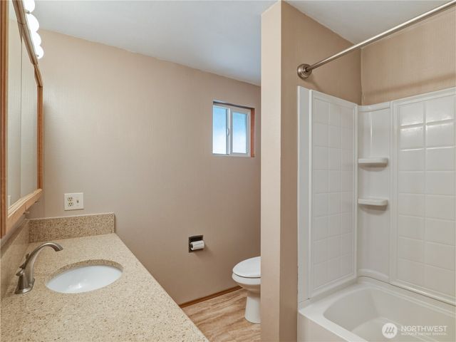 704 Flintstone Drive, Camano Island, WA 98282