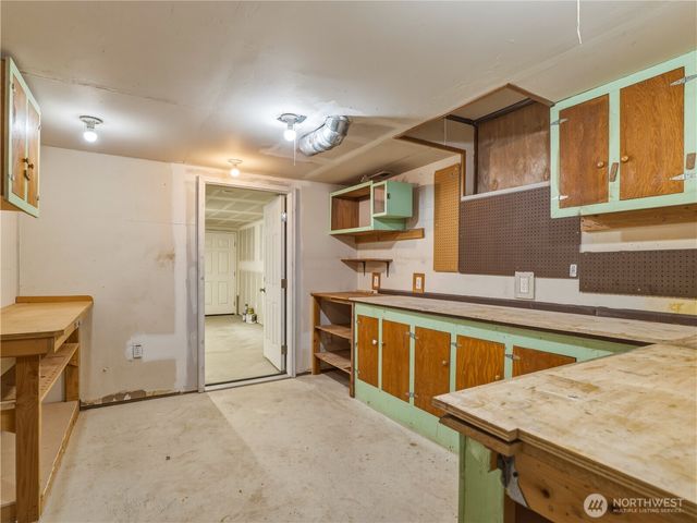 704 Flintstone Drive, Camano Island, WA 98282