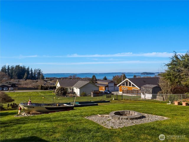 704 Flintstone Drive, Camano Island, WA 98282