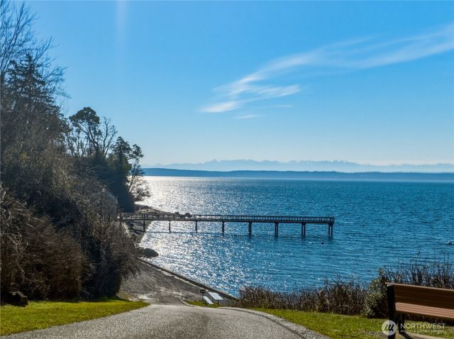 704 Flintstone Drive, Camano Island, WA 98282