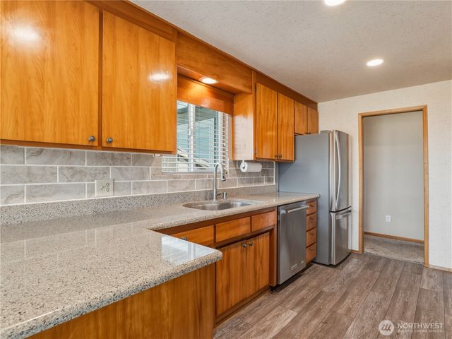 704 Flintstone Drive, Camano Island, WA 98282