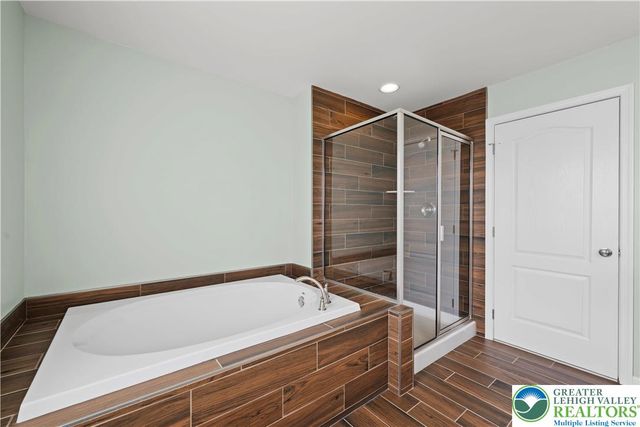 334 Redclover Lane, Upper Macungie Twp, PA 18104