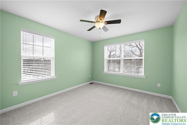 334 Redclover Lane, Upper Macungie Twp, PA 18104