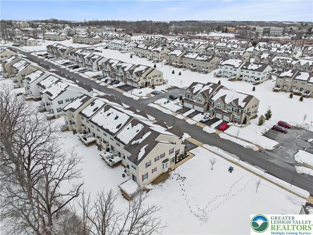 334 Redclover Lane, Upper Macungie Twp, PA 18104