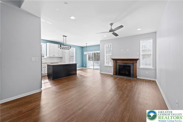 334 Redclover Lane, Upper Macungie Twp, PA 18104