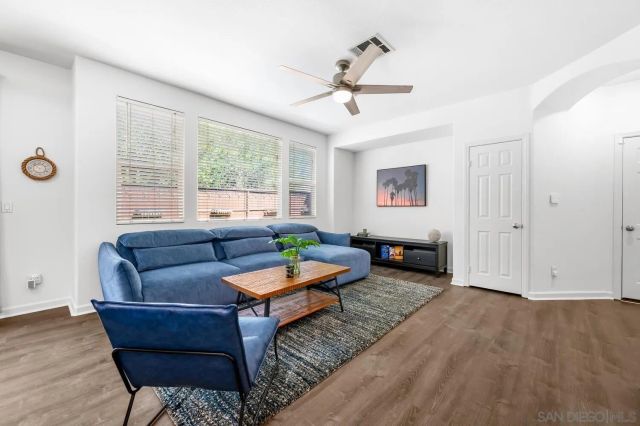 339 Caminito Barcelona, Chula Vista, CA 91914