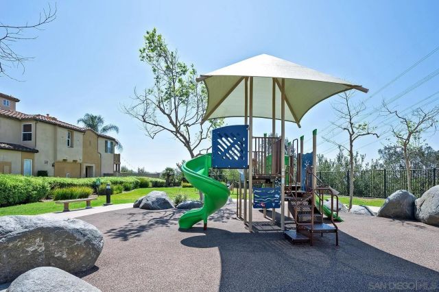 339 Caminito Barcelona, Chula Vista, CA 91914