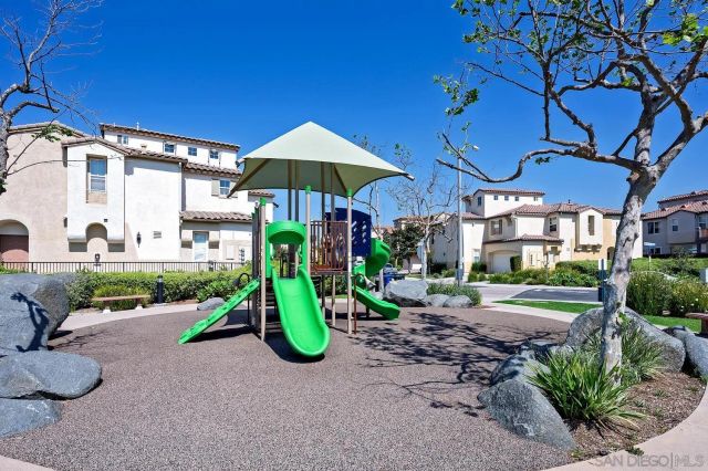 339 Caminito Barcelona, Chula Vista, CA 91914