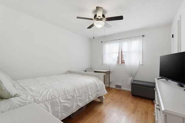 25 Paulson Dr, West Springfield, MA 01089