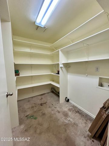 3725 S Calle Polar, Tucson, AZ 85730