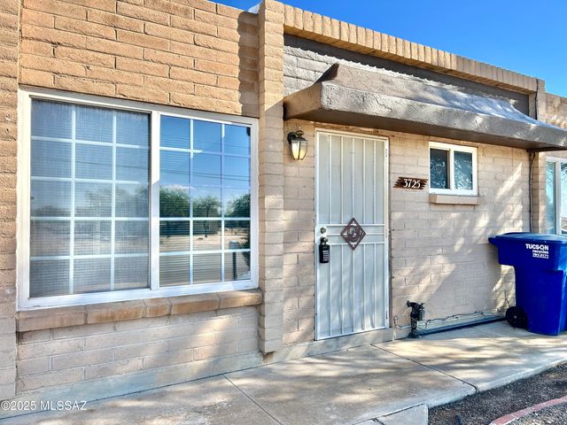 3725 S Calle Polar, Tucson, AZ 85730