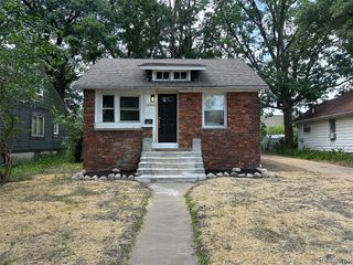 20465 Santa Barbara Drive, Detroit, MI 48221