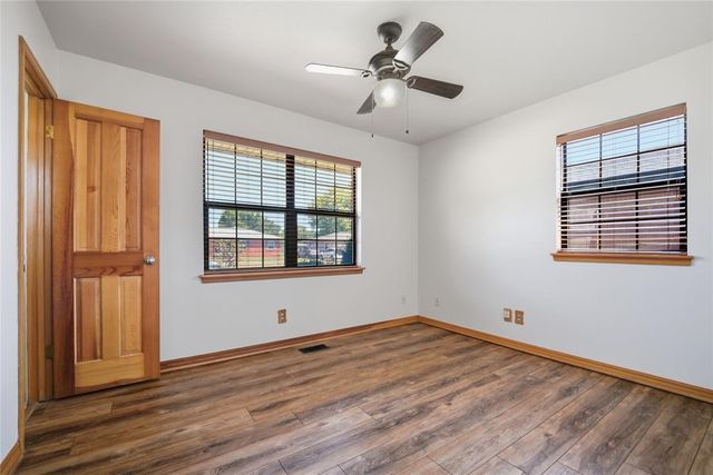 110 Utah Avenue, Yukon, OK 73099