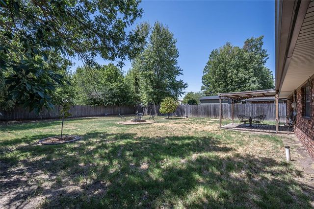 110 Utah Avenue, Yukon, OK 73099