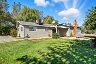 5941 Oak Street, Anderson, CA 96007