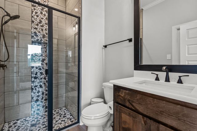 204 Zebrastone Way, Poolville, TX 76487