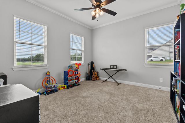 204 Zebrastone Way, Poolville, TX 76487