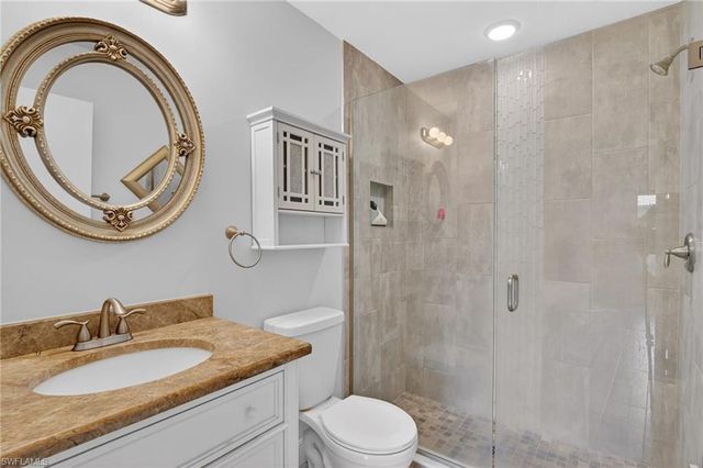 5365 Governors DR, Fort Myers, FL 33907