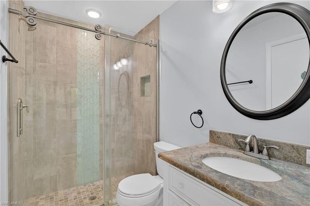 5365 Governors DR, Fort Myers, FL 33907