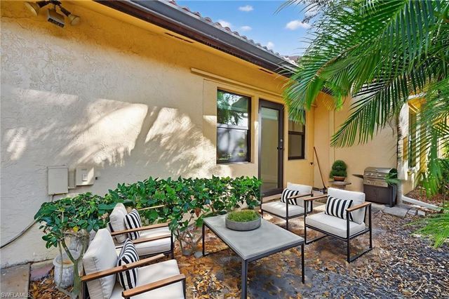 5365 Governors DR, Fort Myers, FL 33907