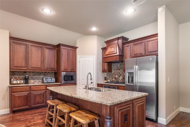 12737 Steadman Farms Drive, Fort Worth, TX 76244