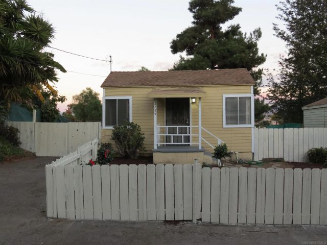 2233-2235 El Prado Ave, Lemon Grove, CA 91945