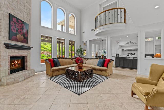 7118 Foster Creek Drive, Richmond, TX 77406