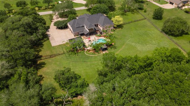 7118 Foster Creek Drive, Richmond, TX 77406