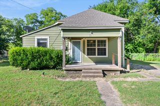 318 Mckenzie Street, Waxahachie, TX 75165